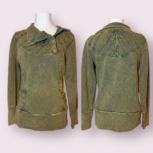 Kelly B Distressed Fitted Mineral Acid Wash Sweatshirt Medium